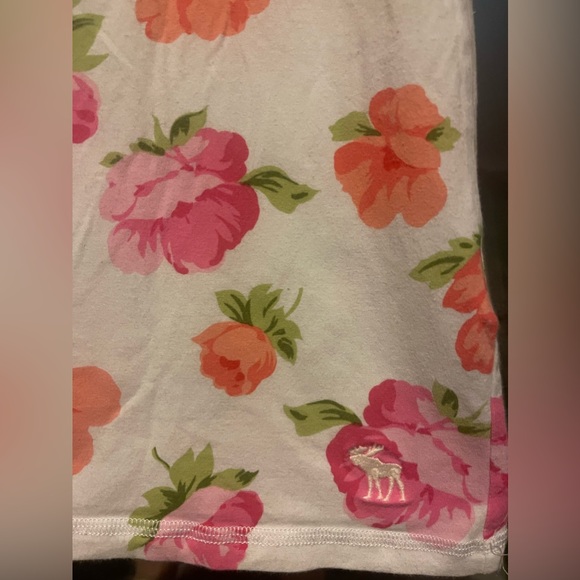 Abercrombie & finch floral tank singlet - Picture 2 of 3